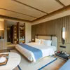 Conjunto Completo de Mobiliário para Quartos Padrão do Hotel Wyndham, Incluindo Sofás Estéticos Feitos Sob Medida em Madeira Maciça e Folheado de Madeira