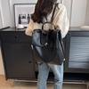 Bolso de mujer de gran capacidad con textura avanzada, informal, nuevo modelo 2023, mochila retro de moda, popular mochila de viaje.