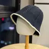 Chapéu de pescador feminino estilo japonês, quente para outono e inverno de 2026, chapéu bucket casual e versátil, faz o rosto parecer menor, moderno
