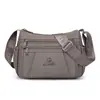 Bolsa de ombro em tecido de nylon para mulheres, grande capacidade, multicamadas, casual, adequada para o trajeto diário, leve, tecido de nylon, bolsa de maternidade