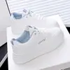 Zapatillas Blancas de Suela Gruesa para Aumentar Altura, Zapatos Casuales Versátiles para Mujer, Nuevas Zapatillas para Mujer Primavera 2026, Zapatillas Deportivas de Moda Estilo Ins, Artículos de Venta Caliente