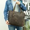 Bolso de hombro de moda simple europeo y americano bolso de mano retro neutro de cuero genuino bolso tote de cuero de caballo loco de gran capacidad al por mayor