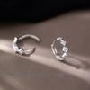 Pendientes con forma de diamante, elegantes y combinables, de diseño para mujer, de alta gama, sencillos y modernos, de nicho, exquisitos y pequeños pendientes de circonita de moda.