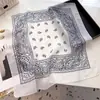 Bufanda de Seda Artística Pequeña Cuadrada para Mujer, Color Azul y Blanco Porcelana Liso Elegante, Estampado de Flor de Anacardo, Mezcla de Algodón y Lino, Para Primavera y Verano, Bufanda Cálida para Proteger el Cuello