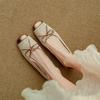 Zapatos de Ballet Planos Bajos Cuadrados Estilo Chino Lazo Retro Bloques de Color Seda y Cuero Nuevo Estilo Otoño/Invierno 2026