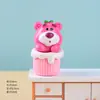 Ornamento de Mesa de Urso Morango de Resina em Estoque na Fábrica para Escritório e Casa, Miniaturas Fofas, Presentes Culturais e Criativos da Moda Atacado