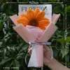 Buquê de Girassol com Galho Torcido Produto Acabado, Flores Tecidas Feitas à Mão, Presente de Formatura para Ensino Fundamental e Jardim de Infância, Presente para Colegas de Classe, Flores para Adereço de Foto