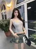 Algodão Cor Sólida Fashionável Versátil Com Bojos Camiseta Regata Feminina Emagrecedora Versátil Verão Hot Girl Pequena Regata Novo Estilo