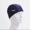 Gorro de natación de tela de nailon con logo impreso y tarjeta de papel, empaquetado individualmente, alta elasticidad y comodidad, color negro unisex