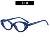 Elegantes Gafas de Sol Estilo Coreano con Montura Pequeña Ojo de Gato, Versátiles y con Estilo para Fotografía Callejera, Gafas de Sol con Protección UV para Mujer, Gafas con Tachuelas de Flecha