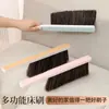 Cepillo de limpieza de camas al por mayor para tiendas departamentales, cepillo para polvo de cama de dormitorio doméstico con mango de plástico