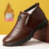 Zapatos de Algodón Nuevos de Invierno de Comercio Exterior, Zapatos Casuales Gruesos Cálidos y Felpudos, Zapatos de Papá, Botas de Nieve de Algodón de Caña Alta, Zapatos de Cuero para Hombre