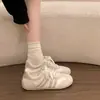 Zapatos de suela gruesa estilo alemán para mujer, zapatos blancos, novedad de otoño 2026, malla transpirable, zapatillas casuales, zapatos deportivos versátiles retro