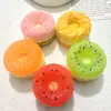 Chaveiro de resina com simulação realista de comida com recheio de frutas, ornamento para pendurar, ímã de geladeira em embalagem surpresa, acessório para artesanato DIY