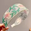 Novo Estilo Aro de Cabelo Bordado com Renda Estilo Étnico Feminino Aba Larga Topo Craniano Alto Aro de Cabeça Lavar o Rosto Pressionar o Cabelo Tecido Simples Carimbo de Cabelo Cabelo