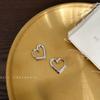 Aretes Retro Simples de Corazón para Mujer Coreanos Elegantes Populares Aretes 2025 Nuevos de Moda Estilo Frío Ins