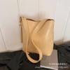 Bolso Pequeño Retro de Moda para Mujer 2026 Nuevo Modelo Bolso Tote para el Hombro Gran Capacidad de Moda Versátil Bolso Bandolera Cruzado de Cubo