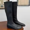 Botas de Cano Alto Redondas Estilo Retrô First Encounter Season Elásticas para Mulheres Outono/Inverno 2026 Novo Estilo com Salto Escondido para Efeito Emagrecedor, Botas Slim para Roupas de Exterior