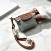 Bolsa de Dumpling Feminina Nylon Impermeável Porta-Moedas Leve Fone de Ouvido Batom Chave 5 Novas Cores Contrastantes Mini Pequena Bolsa de Pendurar