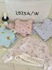 Ropa de Casa de Doble Capa de Seda y Lana para Niños Otoño e Invierno Conjunto de Ropa Interior Térmica Engrosada Ropa y Pantalones de Otoño para Niños y Niñas