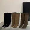 Botas Country Western de Salto Alto Bico Fino Retrô 2026 Novo Estilo Elegantes da Moda Afinando Panturrilha Ampla Botas de Camurça Franzidas