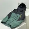 Versión Alternativa Nido de Pájaro de la Chaqueta Exterior Sv Séptima Generación para Primavera y Otoño, Mismo Estilo, Corte Holgado, Unisex, Cortavientos, Impermeable, Capa Única Hardshell