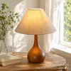 Nova luminária de mesa pequena, estilo minimalista e wabi-sabi, luminária de cabeceira retro americana para quarto, madeira maciça, luz noturna ambiente de alto padrão estilo chinês, ferro