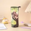 Venta de Liquidación - Estuche Cilíndrico de Monstruo Pequeño de Dibujos Animados Gran Capacidad Almacenamiento de Papelería para Estudiantes Venta al por Mayor