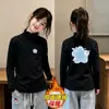 Camiseta de Manga Larga para Niña Otoño/Invierno 2026 Nuevo Estilo Niña Pequeña Térmica Polar Cepillado Capa Interior Volantes Casual Camiseta Base