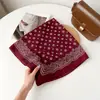 Bufanda Cuadrada de Estilo Étnico Transfronterizo de 65 cm con Elegante y Gracioso Patrón de Espiga, Suave Bufanda de Seda para Mujer, Bufanda Decorativa para el Cuello al por Mayor