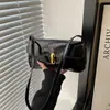 Estilo francés, personalizado, charol brillante, bolso retro de axila, bolso de mano elegante, bolso de hombro, bolso de mano de color liso, bolso de mujer, transfronterizo