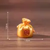 Enfeites do Ano do Cavalo, pequenas figuras de cavalo auspiciosas para o Ano Novo, pequenas bolsas da sorte, acessórios decorativos DIY, decorações de paisagem em miniatura, pequenos enfeites de mesa
