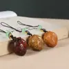 Adorno Colgante para Coche de Madera Tallada de Sándalo de Fresa, Creativo, Juguete de Madera, Colgante Sin Preocupaciones, Accesorio, Llavero, Regalo