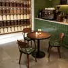 Juego de mesa y sillas de cafetería retro americano, mesa y sillas de bar y taberna, mesa y sillas de comedor de madera maciza para bar lounge y restaurante occidental de moda