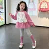 Moletom feminino para primavera e outono, top estiloso de retalhos em malha estilo princesa para meninas pequenas, versão coreana infantil com estampa de desenho animado e mangas compridas