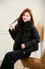 Invierno 2026 Ropa Nueva de Algodón Chaqueta de Algodón Solapa de Lana de Cordero Patchwork Abrigo de Algodón Moda Versátil Elegante Simple Ropa de Abrigo para Mujer