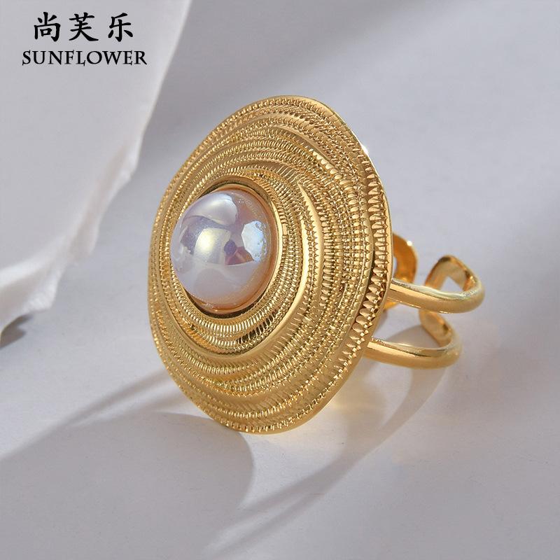 R695 (2)