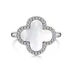 Anillo de Plata de Ley S925 Chapado en Oro K con Diseño de Trébol de Cuatro Hojas para Mujer, Diseño de Nicho, Sensación de Alta Gama, Anillo Elegante y Versátil