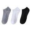 Calcetines negros, blancos y grises para hombre y mujer iguales calcetines cortos invisibles de corte bajo modernos clásicos que combinan con todo calcetines de barco al por mayor