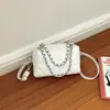 Bordado de almohada estilo coreano 2026 nueva tendencia de moda patrón de diamante simple bolso cruzado casual para el día a día