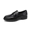 Wei Wei Girl 6288-1 Mocassins Retrô Britânicos Sapatos Pequenos de Couro com Temperamento Feminino Slip-on para o Trabalho Salto Grosso Sapatos Únicos