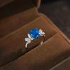 Anillo Vintage de Alto Carbono Diamante Corindón Rojo Diseño Super Hada Mariposa Cristal Azul con Color Esmeralda Algodón Anillo Tesoro para Mujer