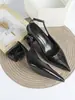Sandalias de Tacón Alto Cómodas Versátiles con Tacón Grueso, Punta Fina, Parche de Gamuza Negra, Talla Grande, Comercio Exterior Transfronterizo Europeo y Americano