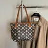Bolso Tote para Mujer, Nuevo Bolso de Hombro de Moda Tendencia 2026, Elegante y Estilizado Bolso de Axila