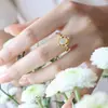 [Princesa del Castillo] Nuevo Anillo para Mujer con Piedra de Ópalo Natural Moda Nicho Diseño Original Anillo de Cola Anillo de Lujo Ligero