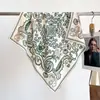 Moda Otoño e Invierno 2026 Nuevo Pañuelo de Seda Diseño Sencillo Versátil Pañuelo Cuadrado de 65 cm Chal de Lana de Seda