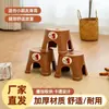 Banqueta infantil de plástico espesso para uso doméstico, banqueta baixa empilhável para banheiro, banqueta antiderrapante de desenho animado para trocar de sapatos, atacado com impressão de logotipo