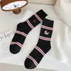 Meias para Mulheres, Meias de Algodão, Meias Brancas para Início de Outono e Inverno, Meias Listradas de Cano Médio, Estampa Fofa de Cachorro Yin, Cano Longo Estilo Preppy
