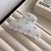 Pinza para el pelo sencilla y suave para recogidos, pinza de tiburón elegante y sofisticada, tamaño grande para cabello grueso en la parte posterior de la cabeza