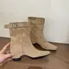 Botas de Equitação Quadradas com Salto Escondido e Fivela, Meio da Panturrilha, para Mulheres, Novo Estilo Outono/Inverno 2025, Botas Curtas Amassadas e Soltas Estilo Garota Picante